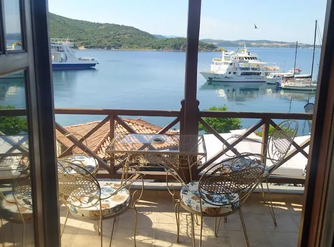 Mamadinas House Allimpanta Apartment Ammouliani