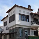 Mamadinas House Allimpanta 公寓 阿莫利亚尼岛