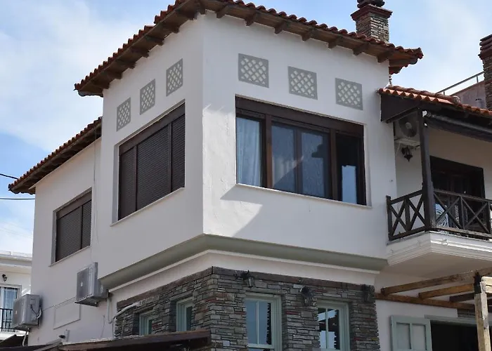 Mamadinas House Allimpanta Апартаменты Амолиани
